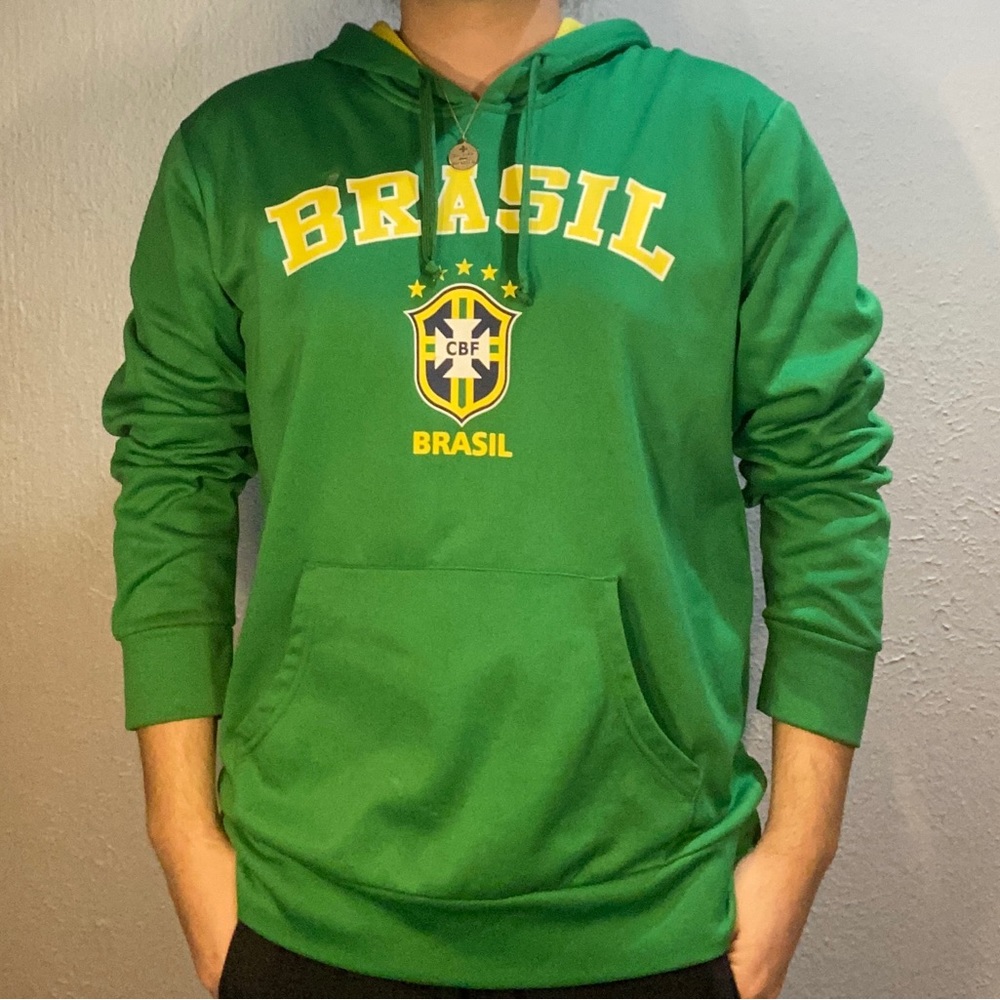 CBF Brasil Hooded Sweater Pre Owned Size Large GC